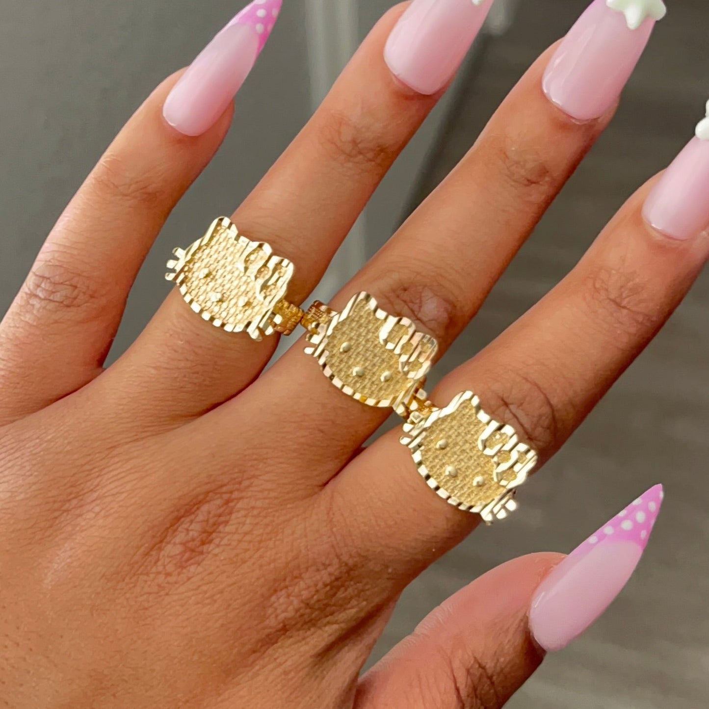 HK BigFace Ring